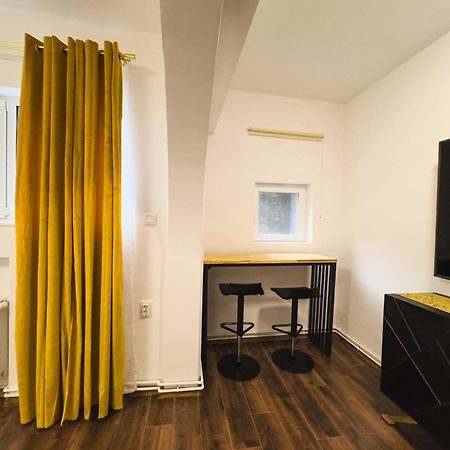 Loving Downtown Studio By Chr Luxury Property Bukarest Exterior foto